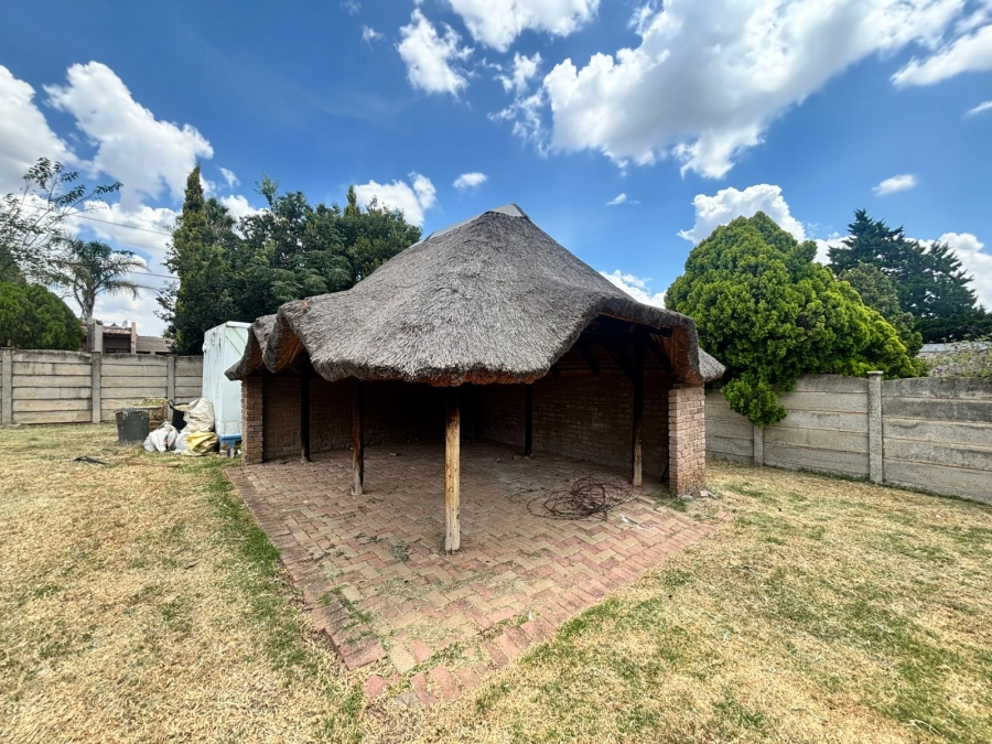 3 Bedroom Property for Sale in La Hoff North West